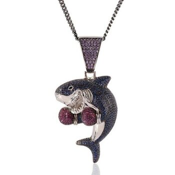 Fighting Shark Iced out incl. chain